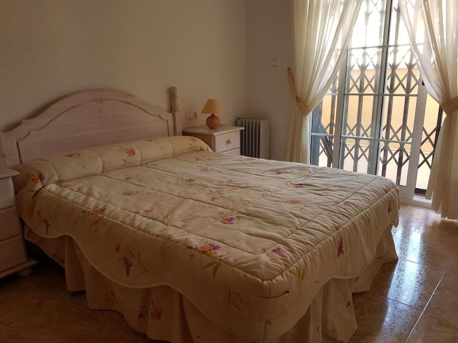 3 Bedroom Townhouse In Alicante, Orihuela المظهر الخارجي الصورة