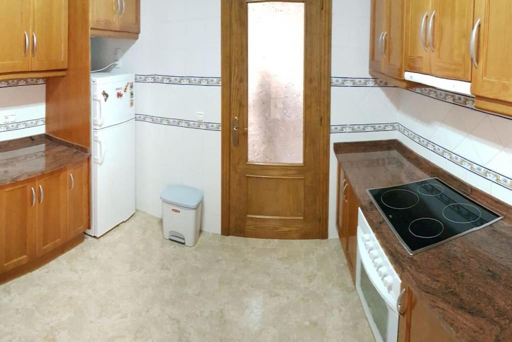 3 Bedroom Townhouse In Alicante, Orihuela المظهر الخارجي الصورة